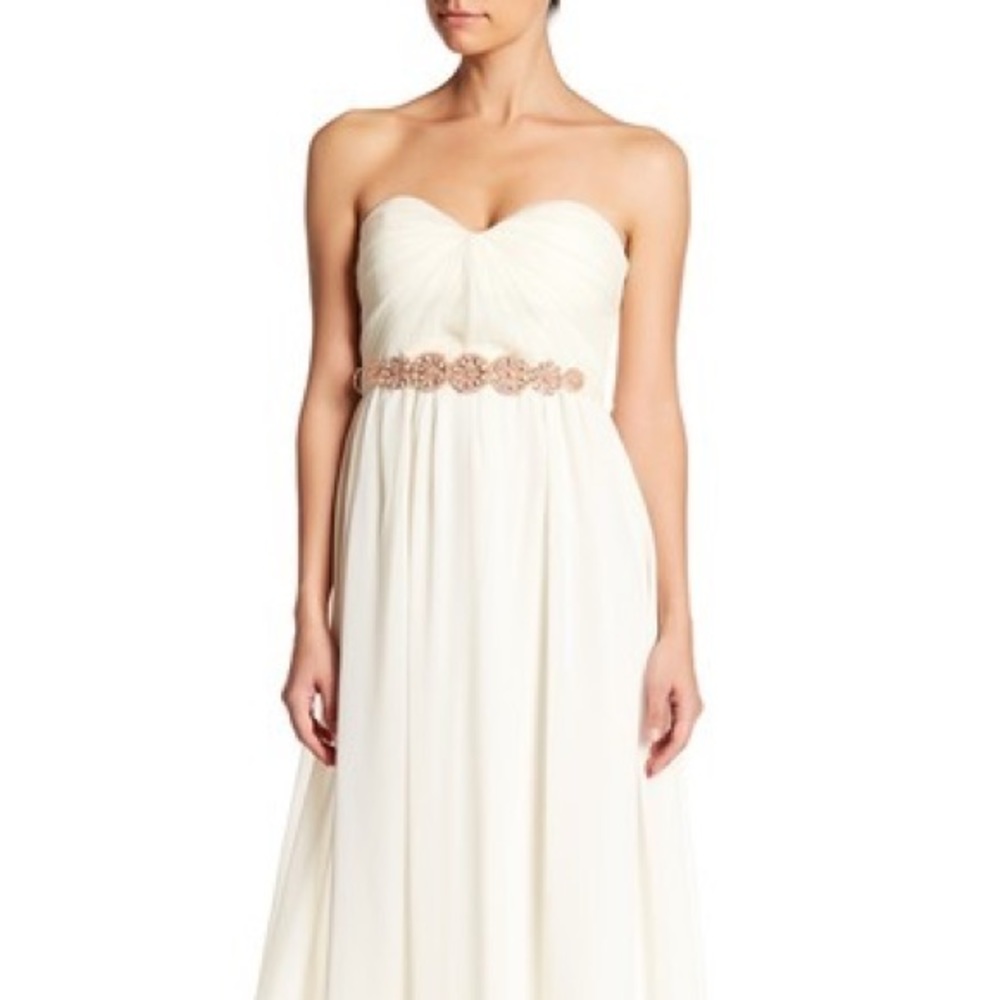 Soieblu Sweetheart Tulle Gown